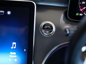 Mercedes-Benz C-Class C200 Avantgarde - Image 17