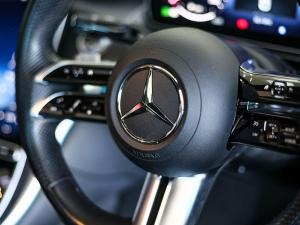 Mercedes-Benz C-Class C200 Avantgarde - Image 18