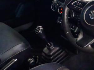 Suzuki Jimny 1.5 GLX AllGrip 3-door manual - Image 10