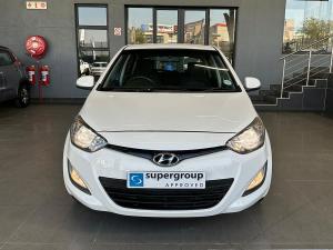 Hyundai i20 1.4 Fluid auto - Image 2