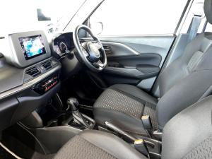 Suzuki Swift 1.2 GL+ auto - Image 3