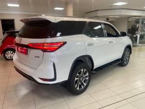 Toyota Fortuner 2.4GD-6 4x4 - Image 2