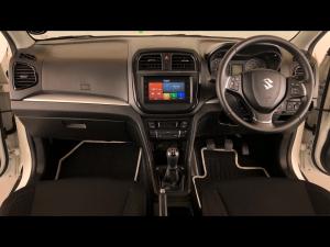 Suzuki Vitara Brezza 1.5 GLX - Image 6
