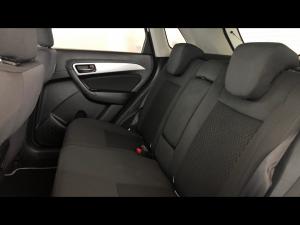 Suzuki Vitara Brezza 1.5 GLX - Image 21