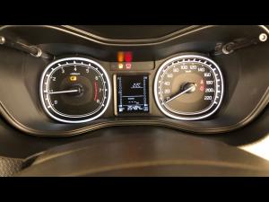 Suzuki Vitara Brezza 1.5 GLX - Image 23