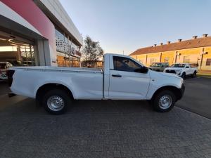 Isuzu D-Max 1.9TD single cab - Image 10