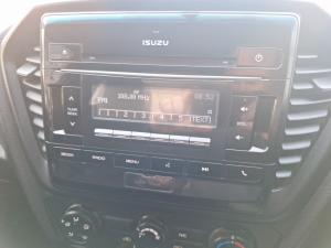 Isuzu D-Max 1.9TD single cab - Image 25