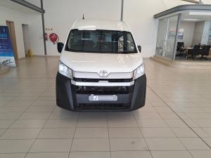 Toyota Quantum 2.8 SLWB panel van - Image 4