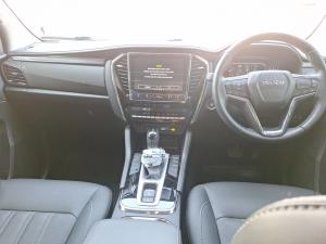 Isuzu mu-X 3.0TD LSE - Image 6