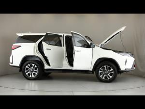 Toyota Fortuner 2.4GD-6 4x4 - Image 15