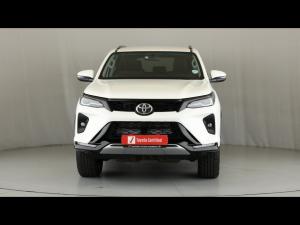 Toyota Fortuner 2.4GD-6 4x4 - Image 4