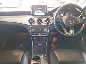 Mercedes-Benz GLA GLA220d 4Matic Style - Image 12