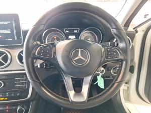 Mercedes-Benz GLA GLA220d 4Matic Style - Image 14