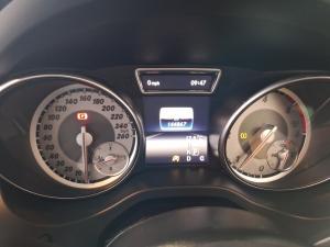 Mercedes-Benz GLA GLA220d 4Matic Style - Image 17