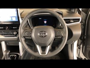 Toyota Corolla Cross 1.8 HEV XS - Image 28