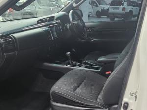 Toyota Hilux 2.8GD-6 Xtra cab 4x4 Legend 50 auto - Image 7
