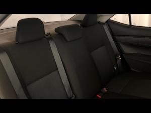 Toyota Corolla Quest 1.8 Plus manual - Image 22