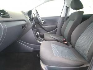 Volkswagen Polo Vivo hatch 1.6 Comfortline auto - Image 7