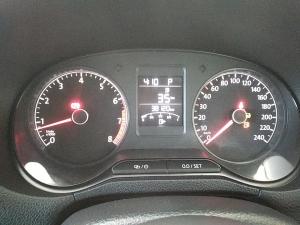 Volkswagen Polo Vivo hatch 1.6 Comfortline auto - Image 11