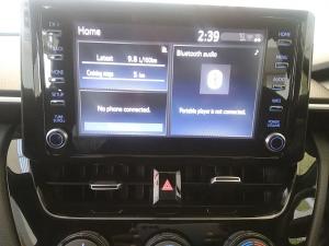 Toyota Corolla Cross 1.8 Hybrid XS - Image 14