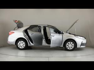 Toyota Corolla Quest 1.8 Plus manual - Image 17