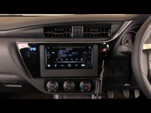 Toyota Corolla Quest 1.8 Plus manual - Image 26