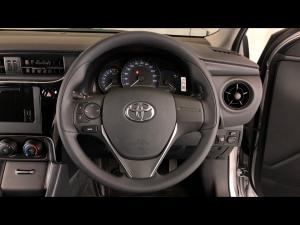 Toyota Corolla Quest 1.8 Plus manual - Image 28