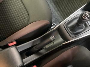 Toyota Starlet Cross 1.5 XR manual - Image 44