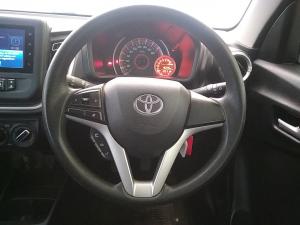 Toyota Vitz 1.0 XR manual - Image 8