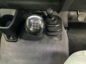 Toyota Land Cruiser 79 4.5D-4D V8 double cab LX - Image 11