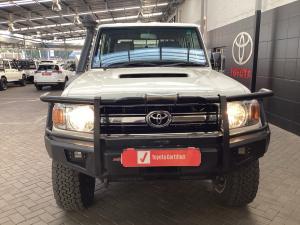 Toyota Land Cruiser 79 4.5D-4D V8 double cab LX - Image 4