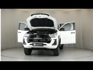Toyota Hilux 2.8GD-6 double cab 4x4 GR-Sport - Image 13