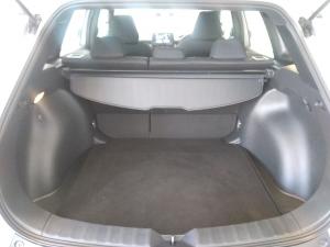 Toyota Corolla Cross 1.8 Xi - Image 17