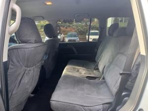 Toyota Land Cruiser 200 4.5D-4D V8 GX-R - Image 13