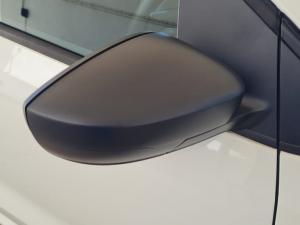 Volkswagen Polo Vivo 1.4 Trendline - Image 15