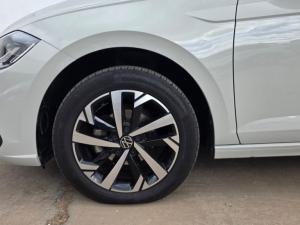 Volkswagen Polo 1.0 TSI Life - Image 22