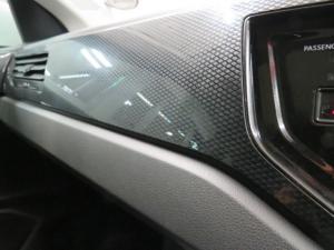 Volkswagen Polo 1.0 TSI Life - Image 16