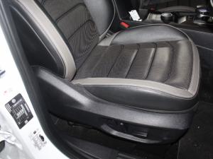 Volkswagen Amarok 3.0TDI V6 184KW 4MOT Style automatic D/C - Image 17