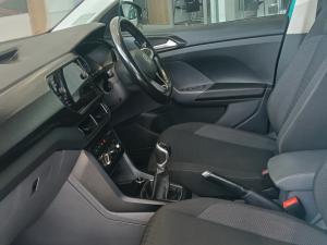 Volkswagen T-CROSS 1.0 TSI Comfortline - Image 11