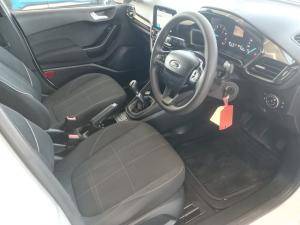 Ford Fiesta 1.0 Ecoboost Trend 5-Door - Image 11