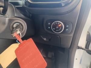 Ford Fiesta 1.0 Ecoboost Trend 5-Door - Image 8