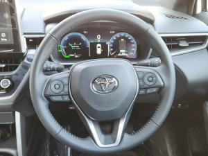 Toyota Corolla Cross 1.8 XR Hybrid - Image 8