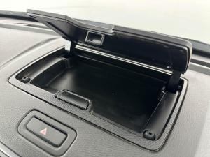 Isuzu D-MAX 1.9 Ddi HR LS automatic E-CAB - Image 11