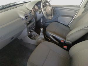 Nissan NP200 1.6 Safety PackS/C - Image 3