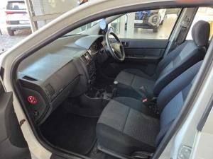 Hyundai Getz 1.4 HS - Image 15