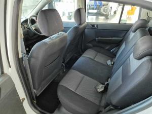 Hyundai Getz 1.4 HS - Image 16