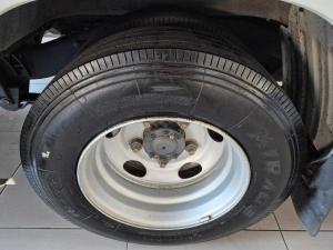 Toyota Coaster 4.0D 23 Seater B/S - Image 14