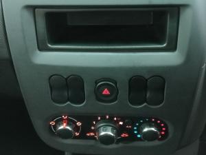 Nissan NP200 1.6i safety pack (aircon) - Image 10
