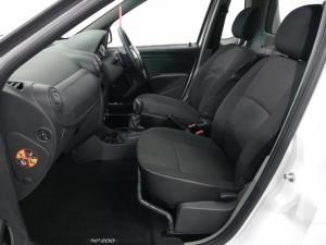 Nissan NP200 1.6i safety pack (aircon) - Image 6