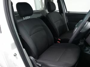 Nissan NP200 1.6i safety pack (aircon) - Image 8